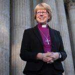 A nova bispa de Londres, a Reverenda Sarah Mullally. Fotografia: Stefan Rousseau/PA